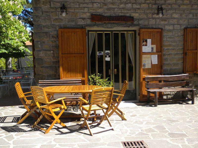 Albergo Ristorante Letizia Chiusi della Verna Exteriér fotografie
