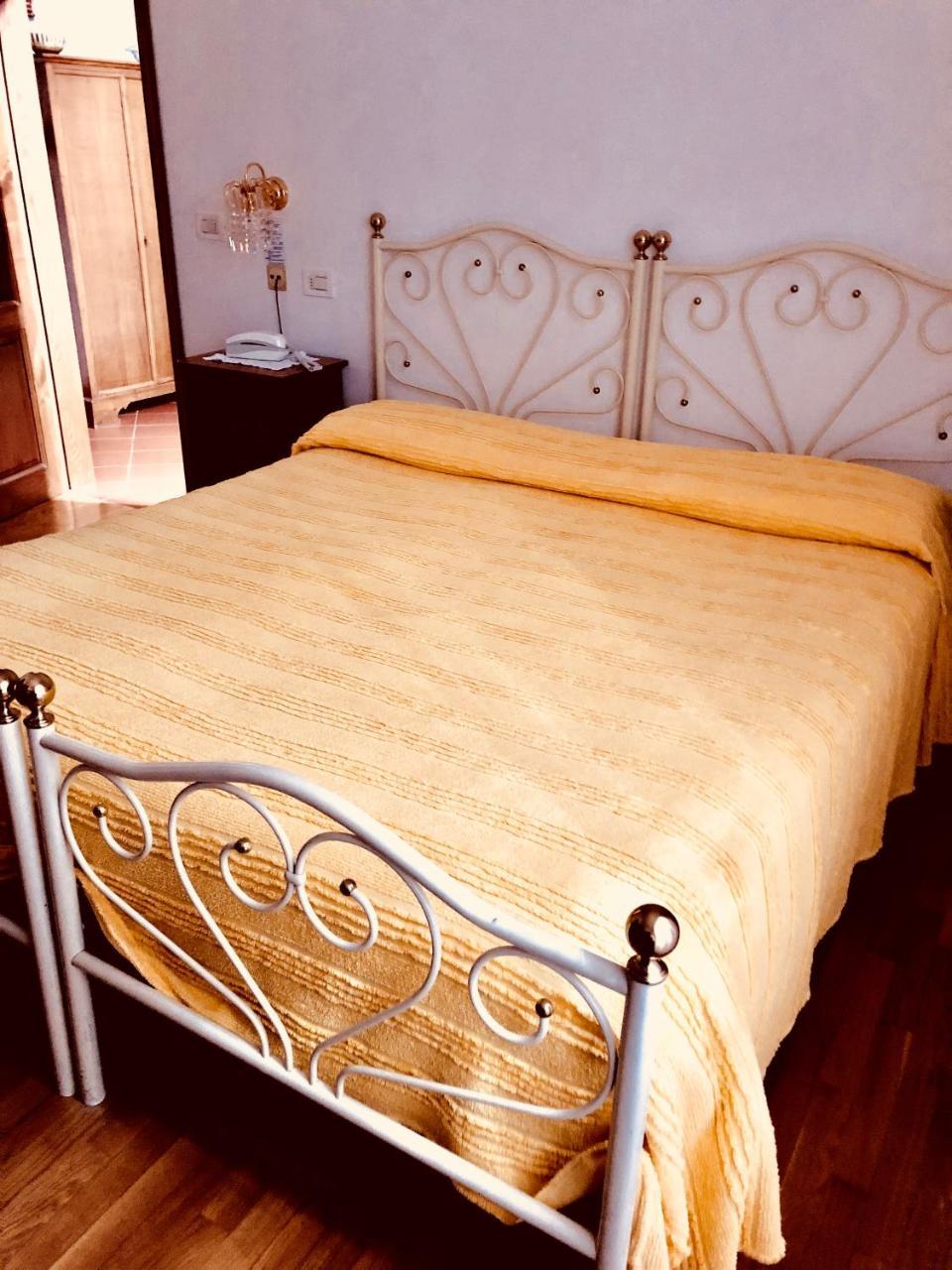 Albergo Ristorante Letizia Chiusi della Verna Exteriér fotografie